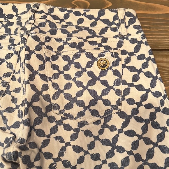 Michael By Michael Kors Printed Denim. - Picture 3 of 4